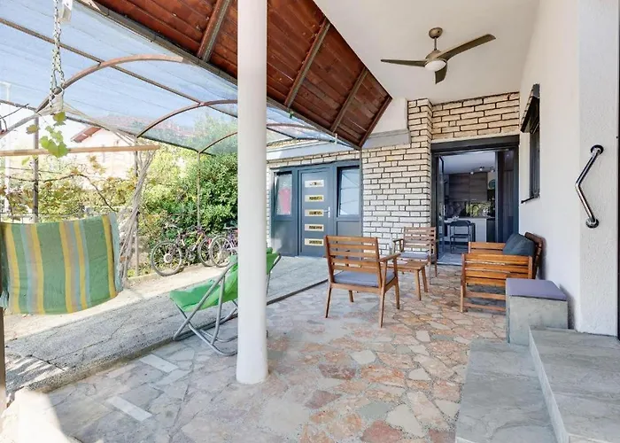 House Macut Vakantiehuis