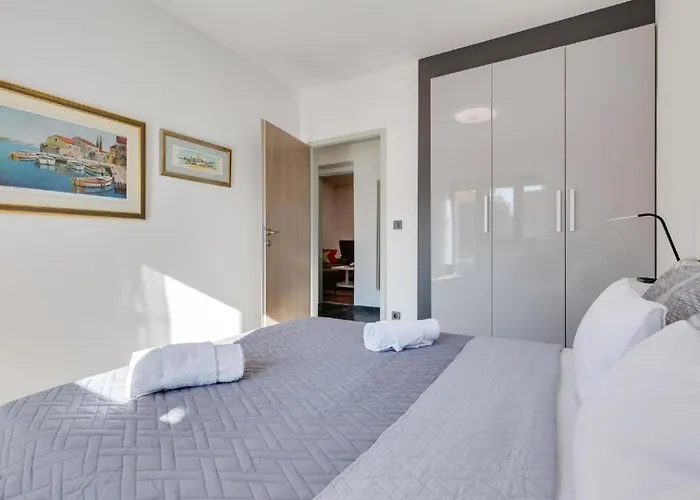 House Macut Vakantiehuis *