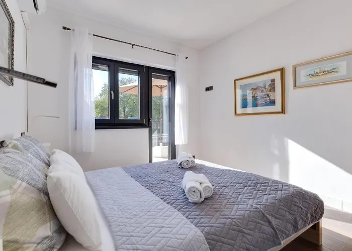 Vakantiehuis House Macut *