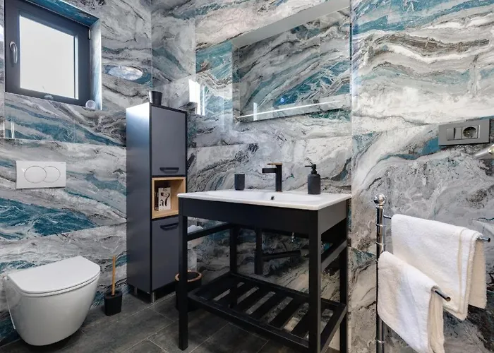 House Macut Дом отдыха Водице