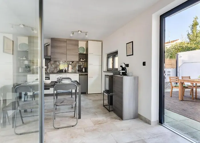 House Macut Vakantiehuis *